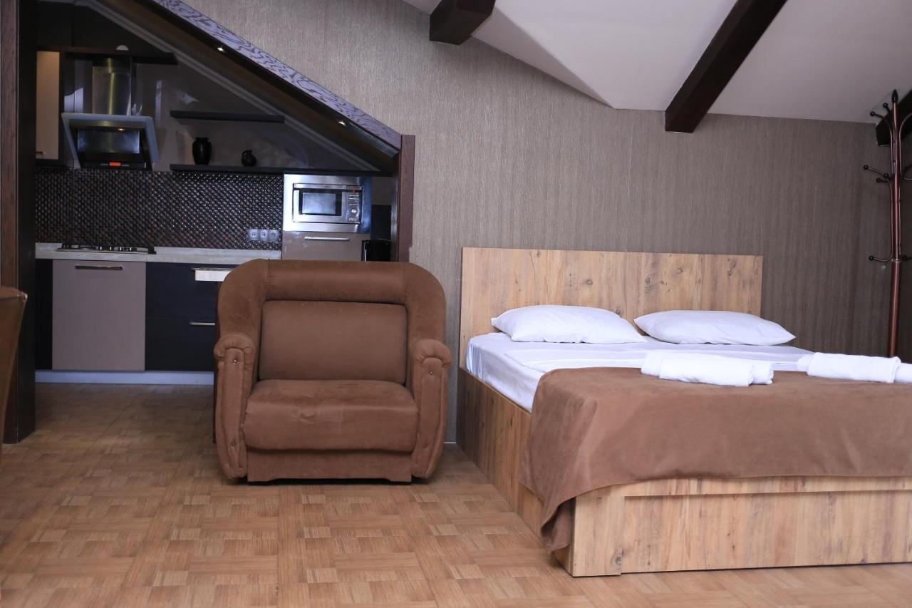 Hotel Ikalto Tbilisi Bagian luar foto