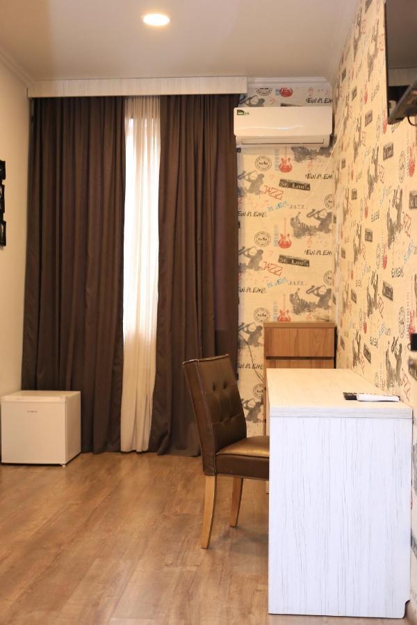 Hotel Ikalto Tbilisi Bagian luar foto
